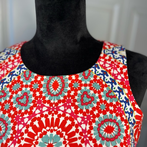 London Times Multi Colored Sheath Mini Dress Halter Neckline, Size 4 - Picture 10 of 14